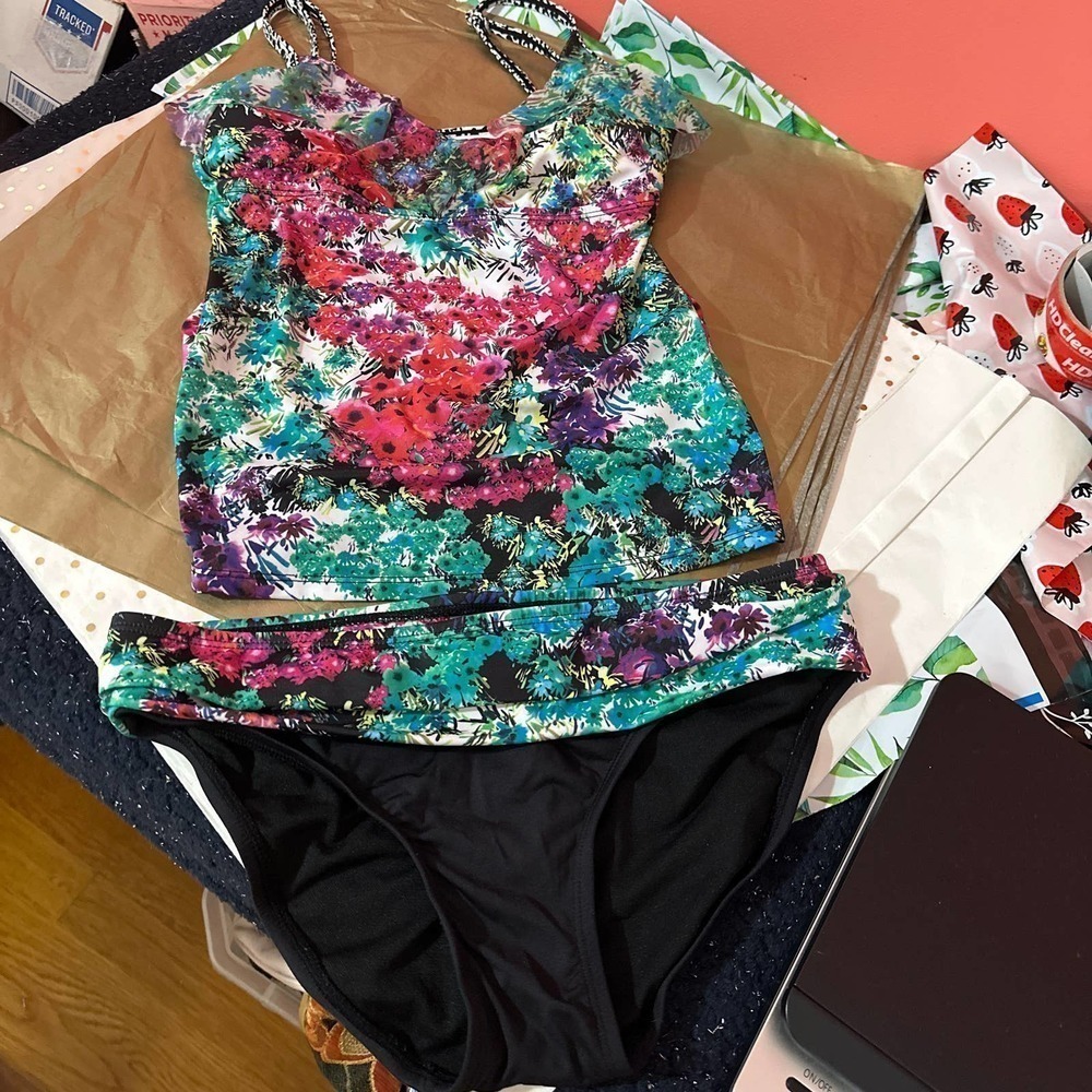 KENNETH Cole reaction bikini